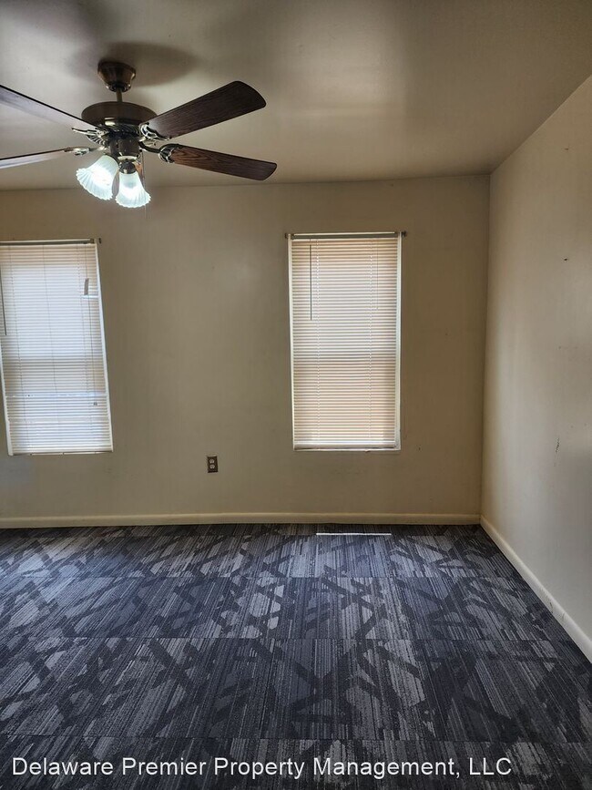 Building Photo - 3 br, 1.5 bath House - 1201 1/2 Linden Street