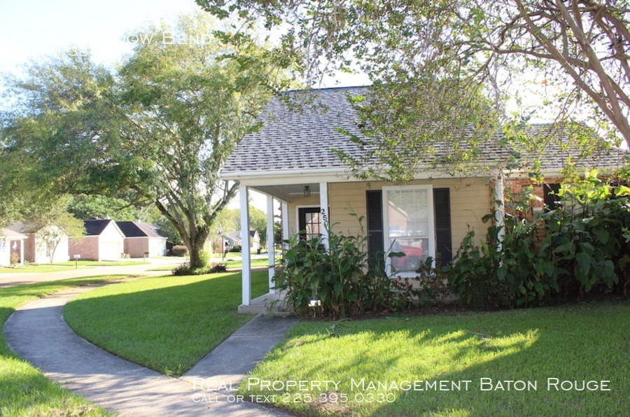 Primary Photo - Home near LSU