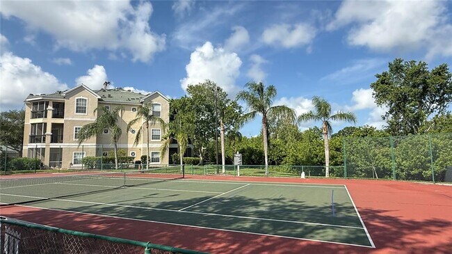 Foto del edificio - 5180 Northridge Rd