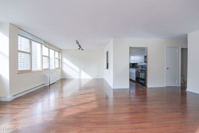 Building Photo - 40 E Cedar St