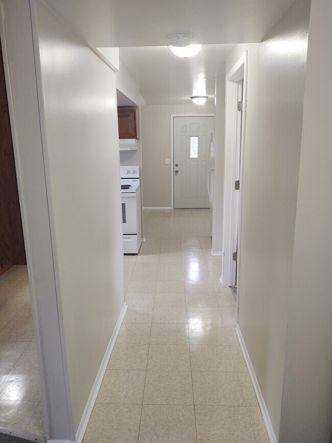Foto del edificio - 2114 Enoch Ave