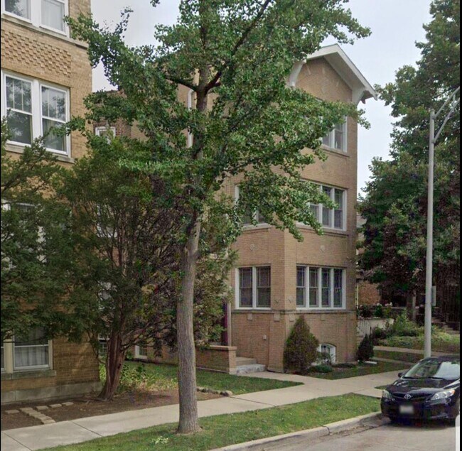 Frente del edificio - 258 Washington Blvd