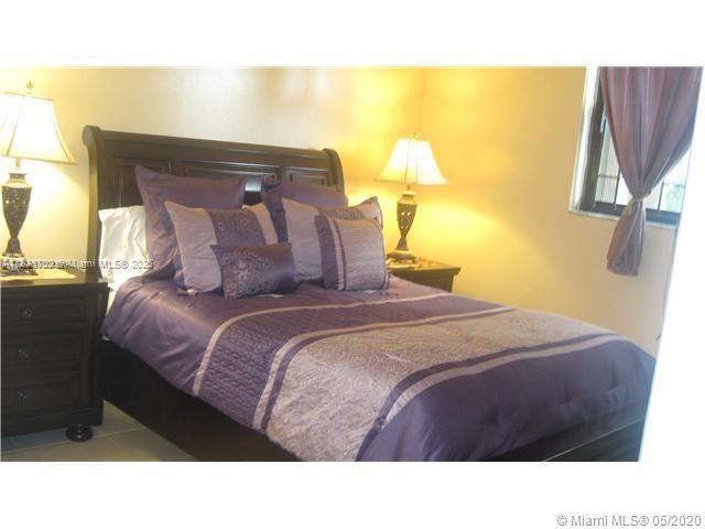 Foto del edificio - 10315 NW 9th St Cir