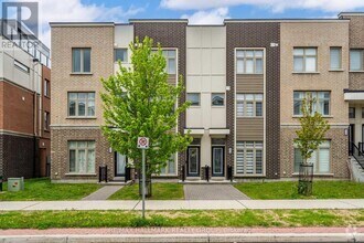 Building Photo - 825 Mikinak Rd