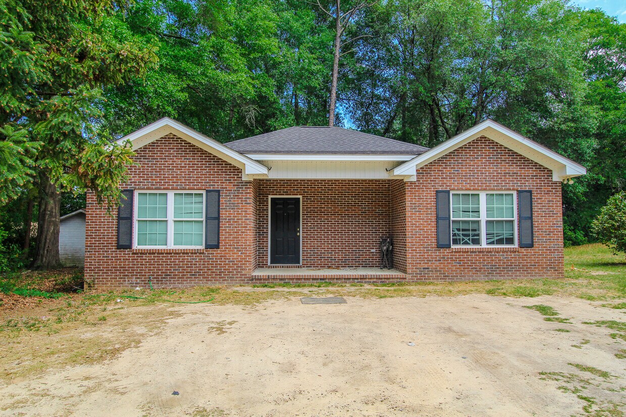 Foto principal - 203 Faculty Blvd