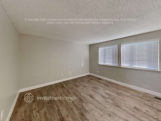 Foto del edificio - 3831 E 122nd Ave