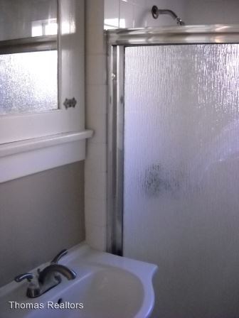 Foto del edificio - 4049 Brant St