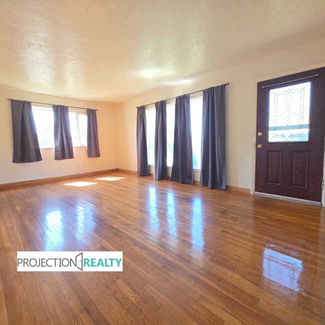 Foto del edificio - 2926 N Terry St