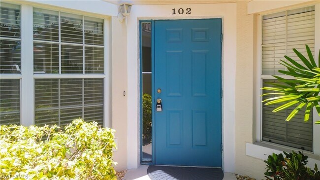 Building Photo - 5015 Cedar Springs Dr