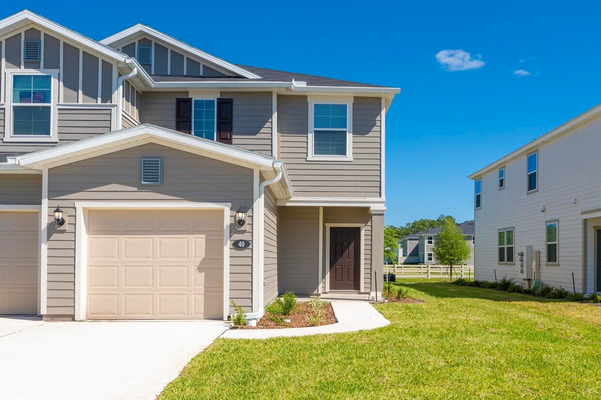 40 Mustard Hl Ct, St Augustine Beach, FL 32086 Townhome Rentals in St