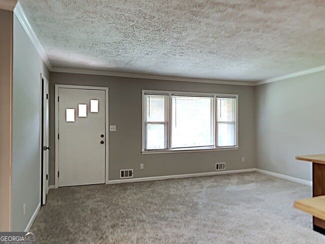 Building Photo - 3820 Tommy Dr