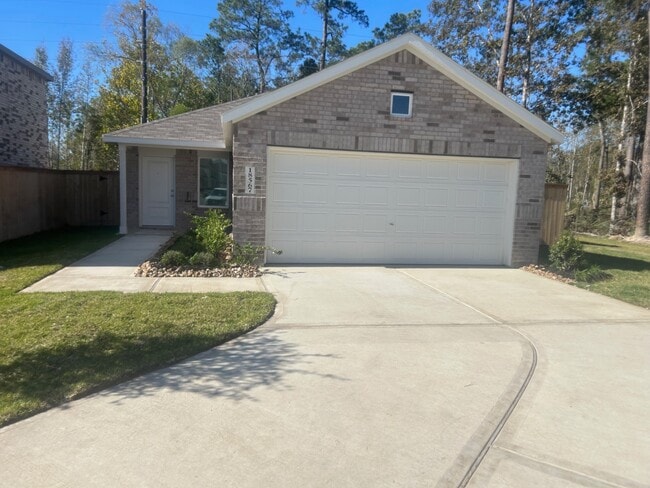 Building Photo - 18567 Autumn Hts Ln