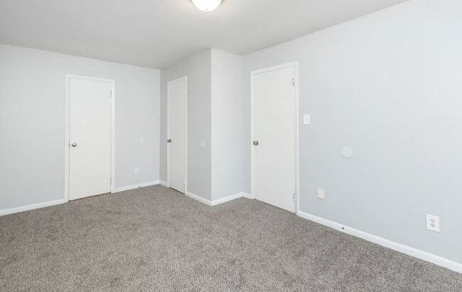 Building Photo - Linkwood Manor