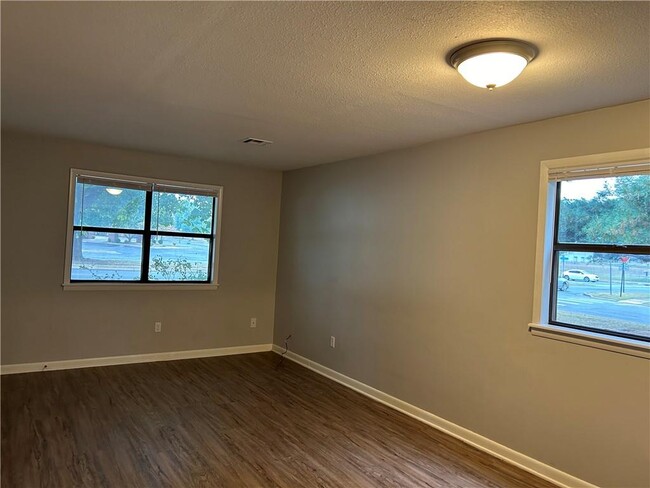 Foto del edificio - 430 S Holly St
