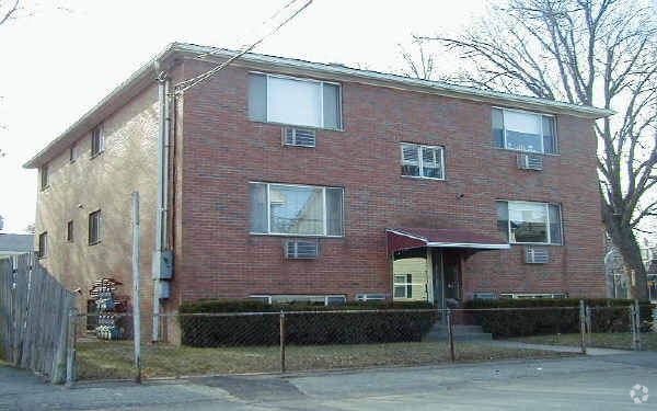 Primary Photo - 15 Clinton St