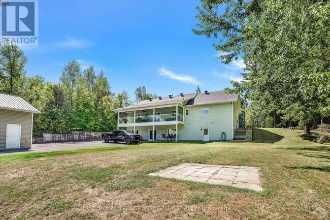 Building Photo - 1533 Bouvier Rd