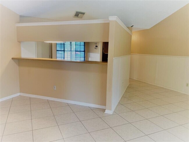 Foto del edificio - 425 Starborough Dr