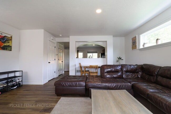 Foto del edificio - Beautiful 3 bedroom home in Fort Collins