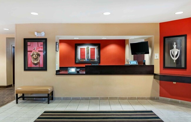 Building Photo - Furnished Studio-Detroit - Dearborn