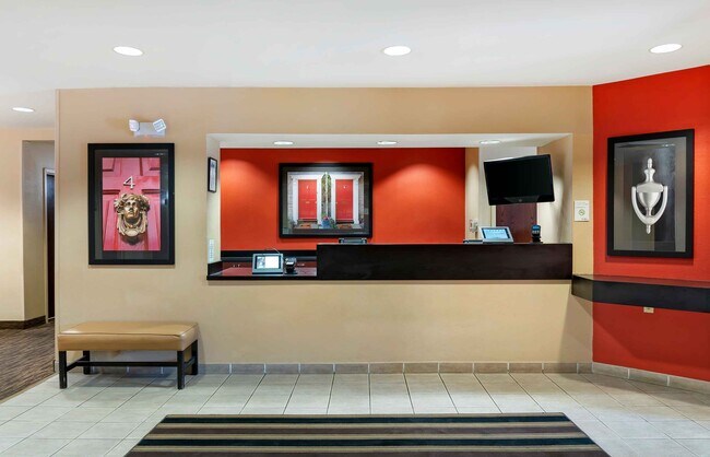 Foto del edificio - Furnished Studio-Detroit - Dearborn