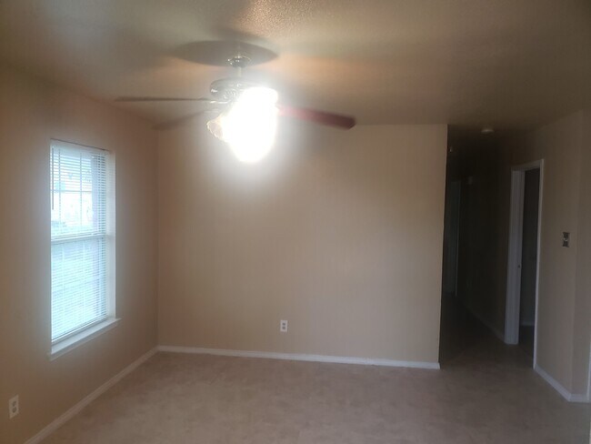 Foto del edificio - 1436-1438 E Mulkey St