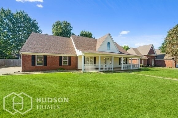 Building Photo - NOW AVAILABLE! - 7019 Sassy Tree Ln, Milli...