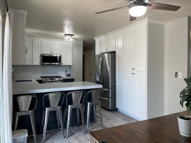 Foto del edificio - 1011 W 600 S