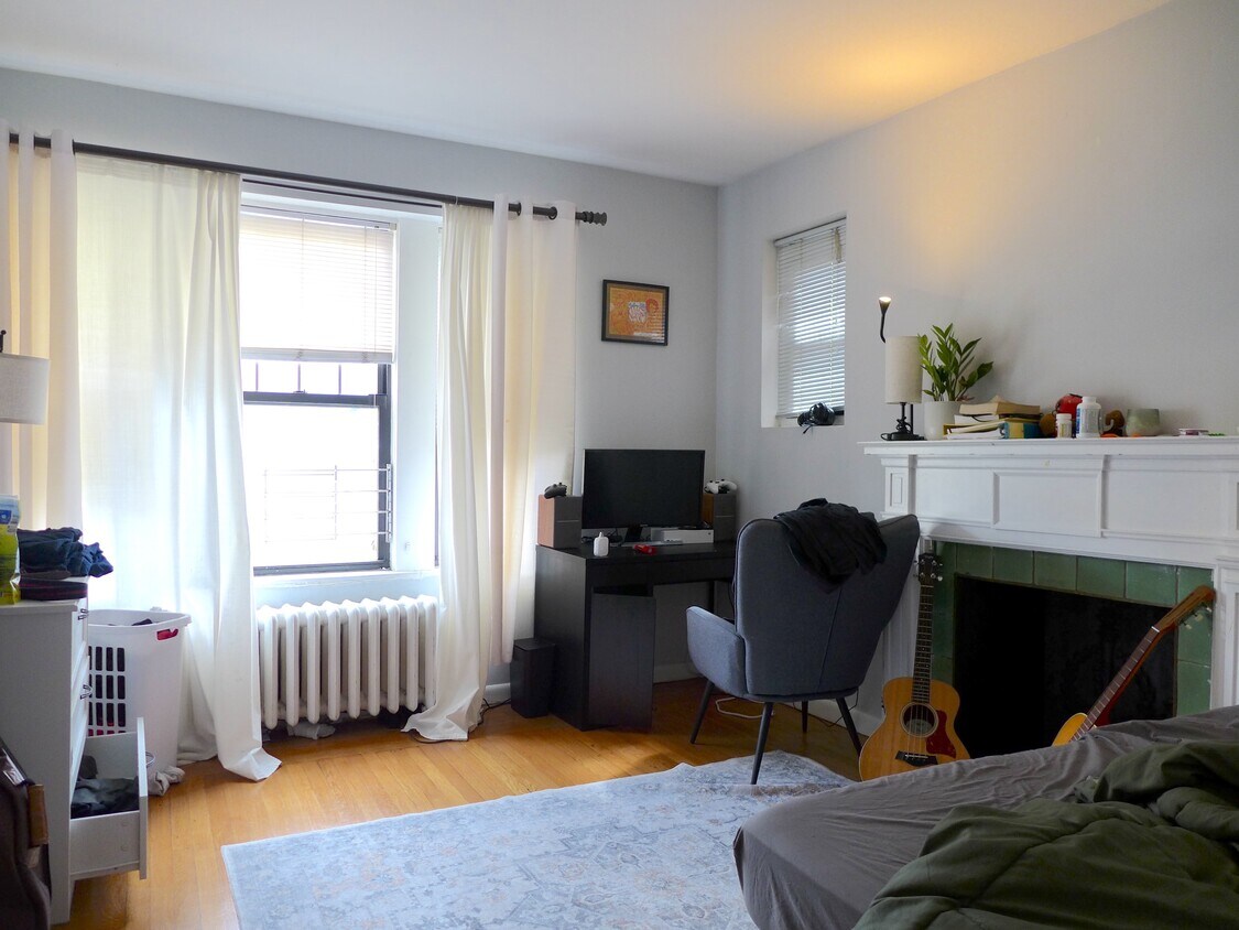 Foto principal - 905 Beacon St