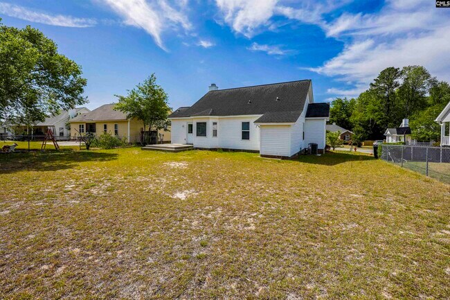 Building Photo - 133 Wildflower Ln