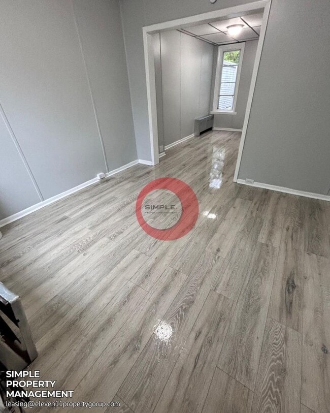 Foto del edificio - Fully renovated 3 bedrooms 1 bath House