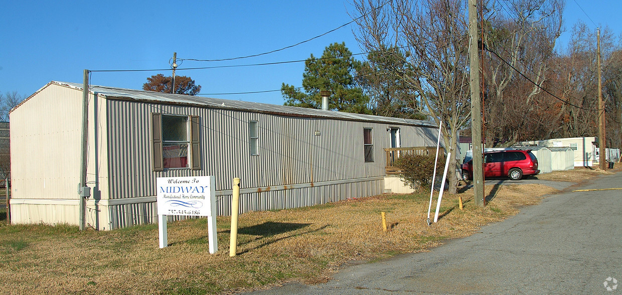 Primary Photo - 2150 S Military Hwy