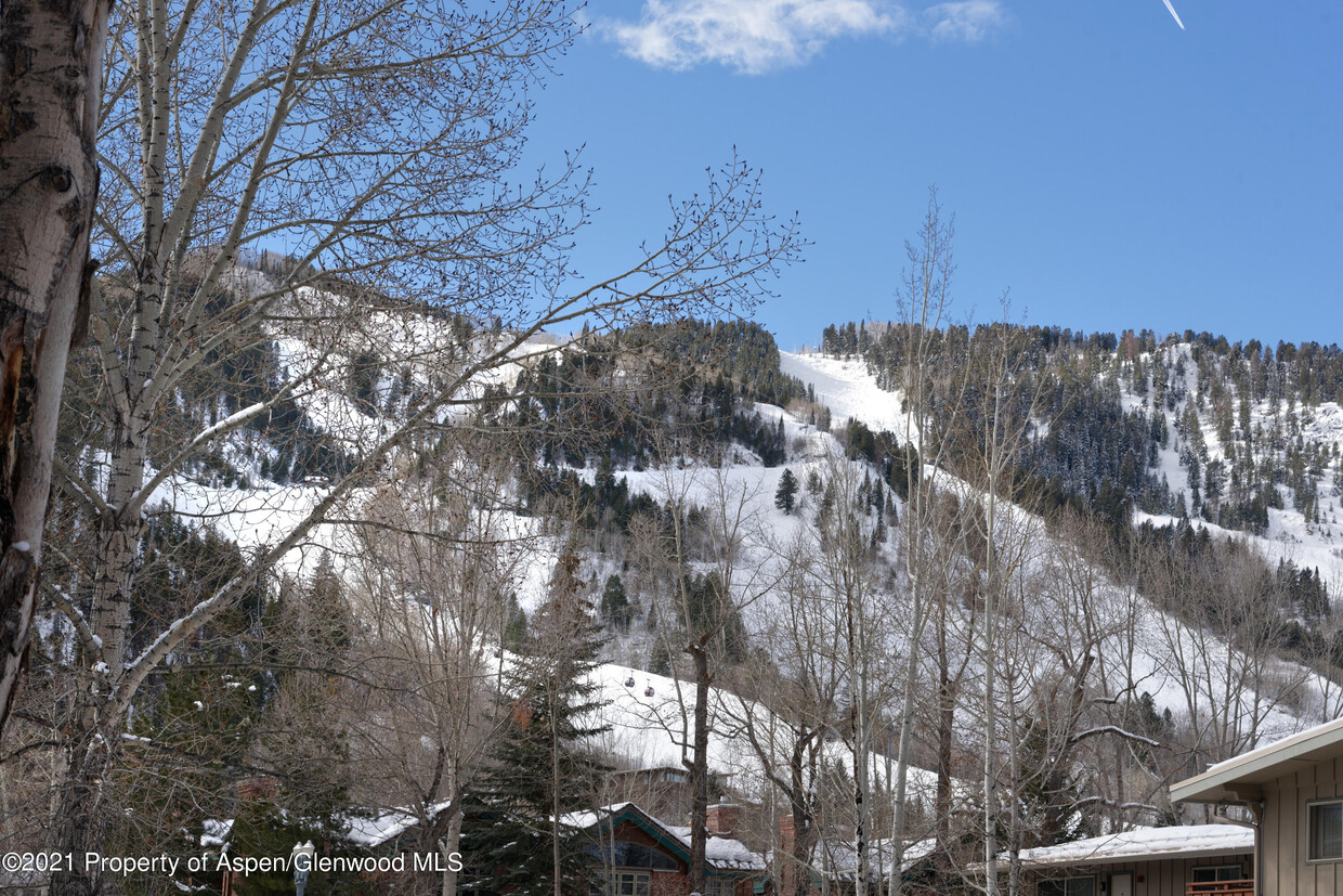 Foto principal - Aspen Core Three Bedroom Condo