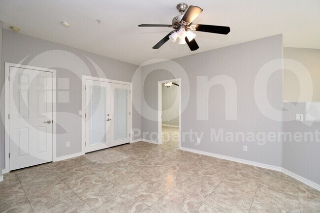 Foto del edificio - 8800 N 107th Ave