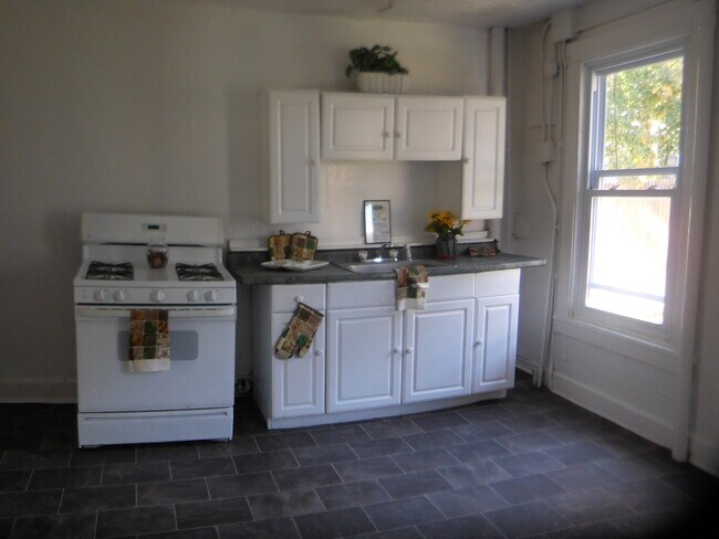 Foto del edificio - 4220 Grace Ct