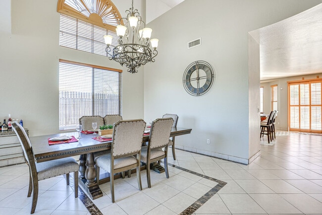Foto del edificio - 2907 W Carson Rd