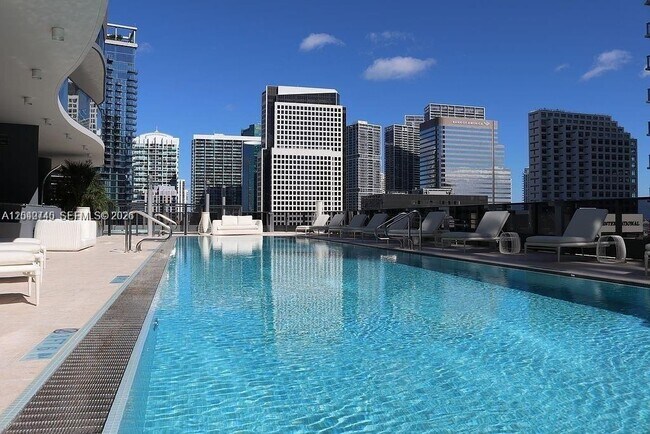 Foto del edificio - 1000 Brickell Plz