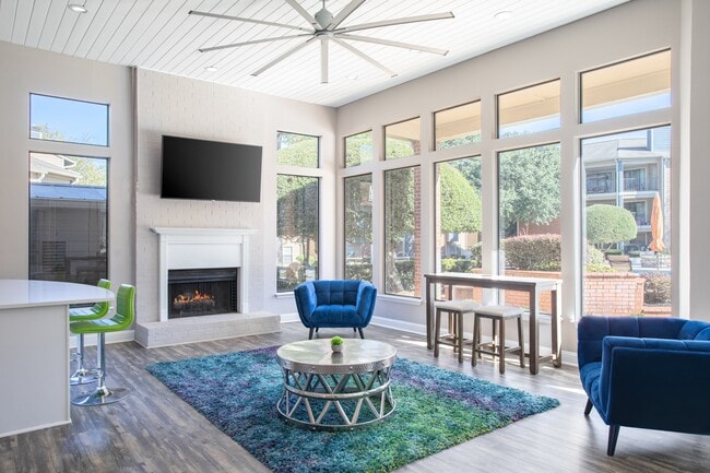 Building Photo - Beacon Hill