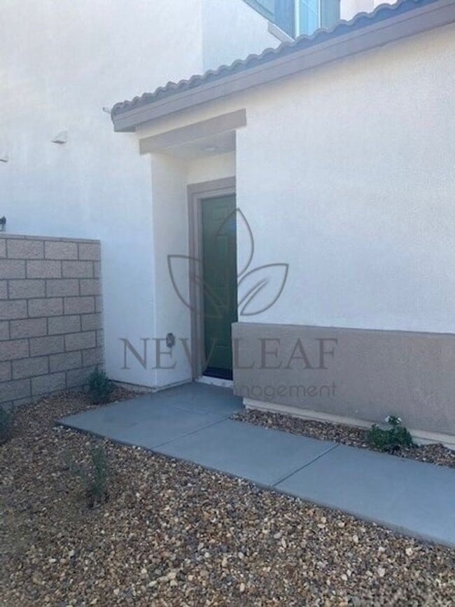 Building Photo - 10599 Topaz Ave