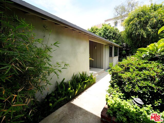 Building Photo - 1515 Umeo Rd