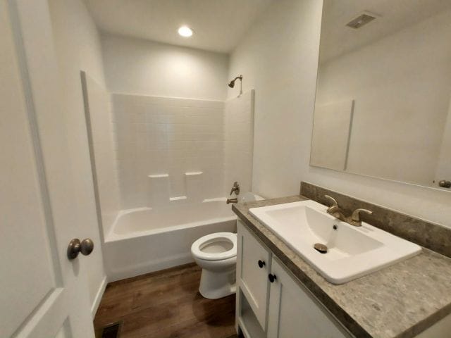 Building Photo - 4650 E Carey Ave