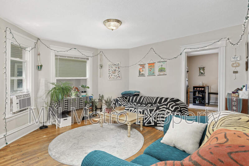 Foto principal - 750 Buchanan St NE
