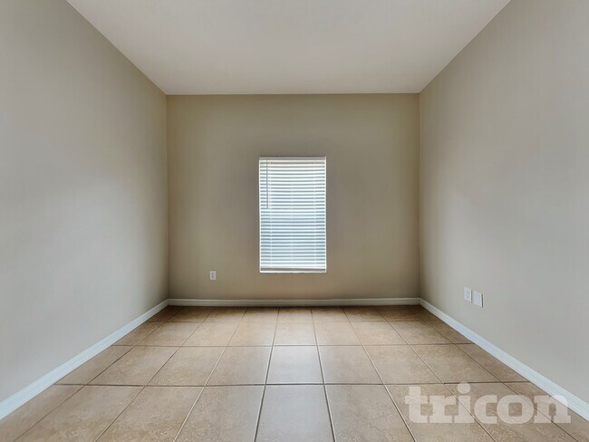 Foto del edificio - 10327 Celtic Ash Dr