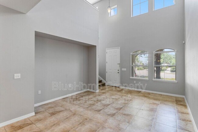 Foto del edificio - 3172 Aqua Virgo Loop