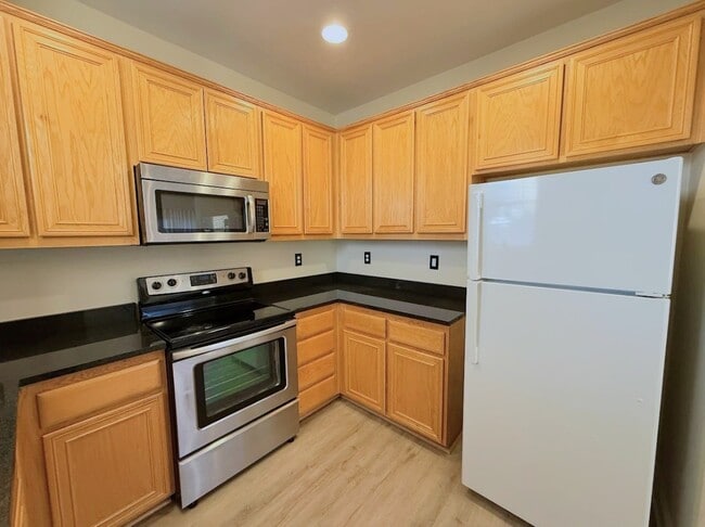 Building Photo - 110 Montage Dr