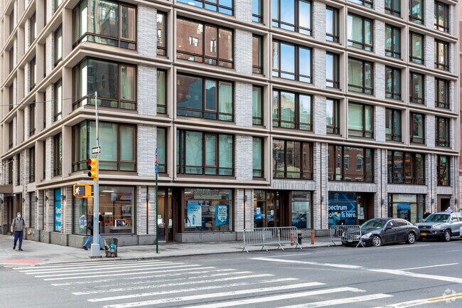 Building Photo - 261 3rd Ave