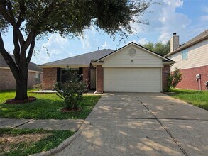 Building Photo - 16106 Darwood Ct
