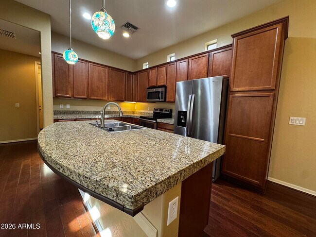 Foto del edificio - 837 W Village Pkwy
