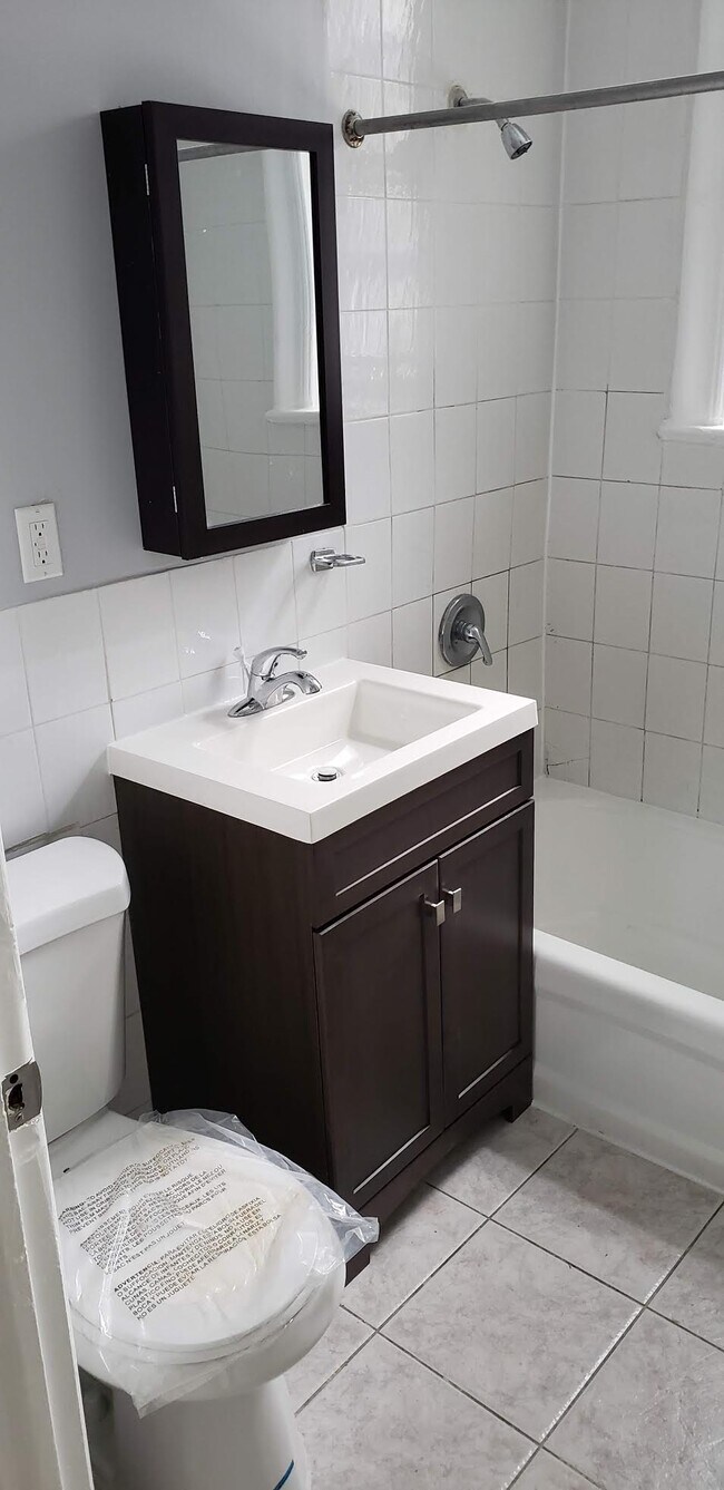 Foto del edificio - 111 61st St