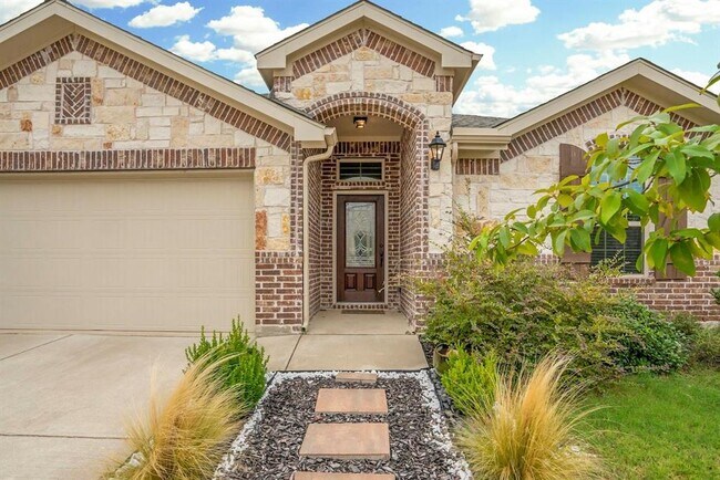 Building Photo - 11712 Champion Creek Dr