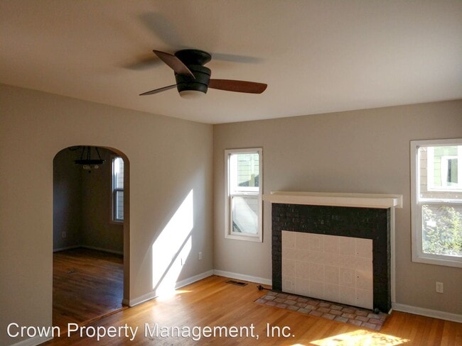 Building Photo - 4 br, 2.5 bath House - 335 Fawk Ave SE